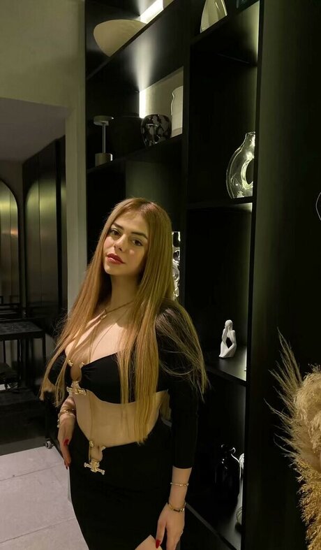 OnlyFans-model Sude Beren Ataselim