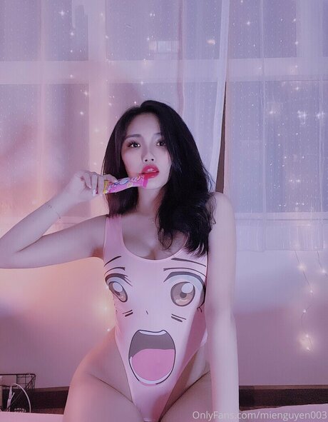 Nahá fotka uniklých OnlyFans od Miengn3