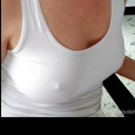 Foto di nudo di fuga di OnlyFans di Ladyinred Free  