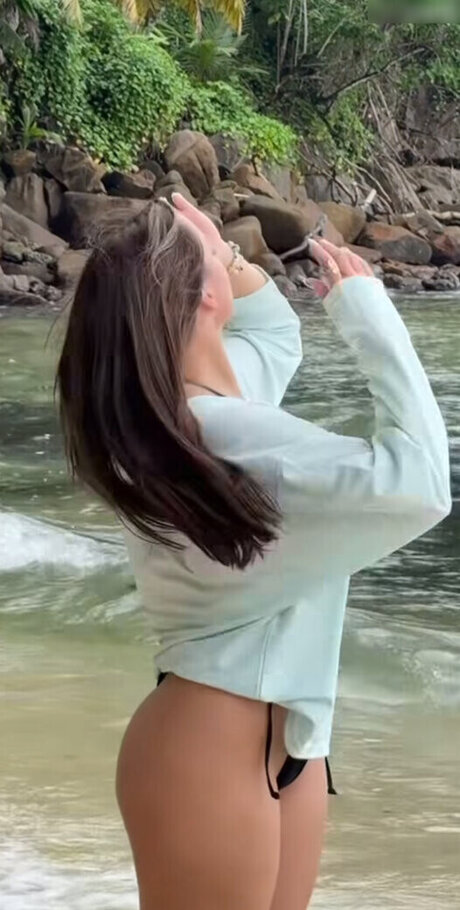 Laratepper OnlyFansリークヌード写真