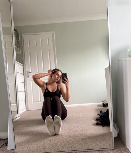 Alasti lekkinud OnlyFans-i pilt Princessliv