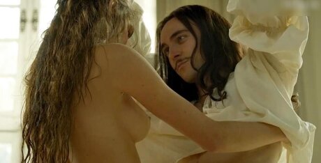 Versailles Fernsehserie naked leaks OnlyFans pic