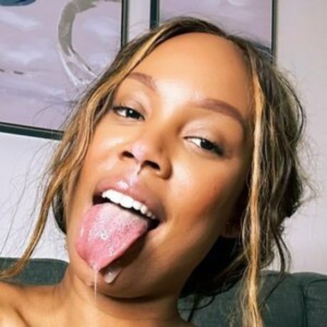 Foto di nudo di fuga di OnlyFans di Msaugustskye