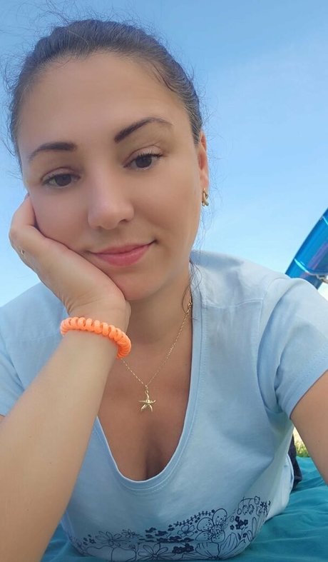 OnlyFans-model Foxykara