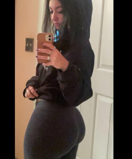 Naken läckt OnlyFans-bild av Nadial0vesyou