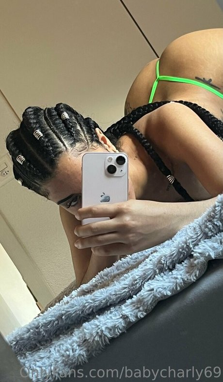 Alasti lekkinud OnlyFans-i pilt Persone66996