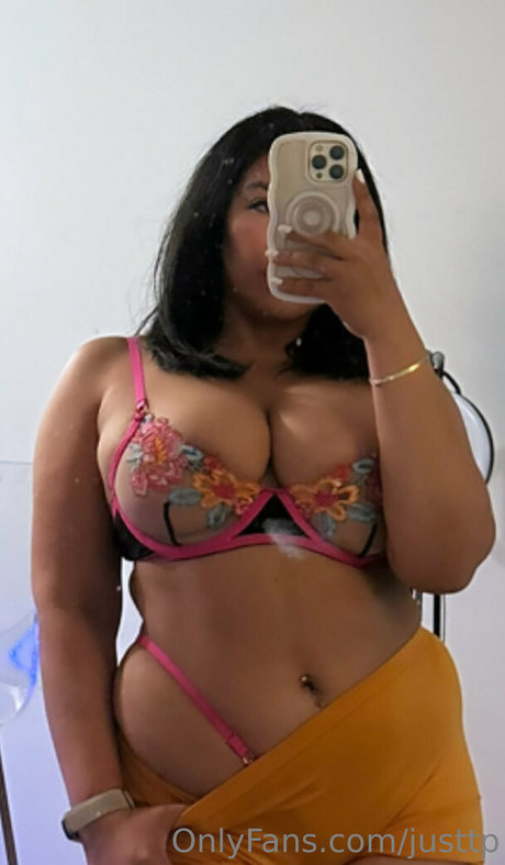 Naken lekkede OnlyFans-bilde av Justtp