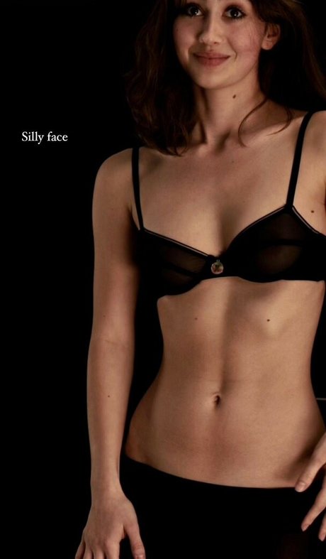 Caterpillareyebrow naked leaks OnlyFans pic