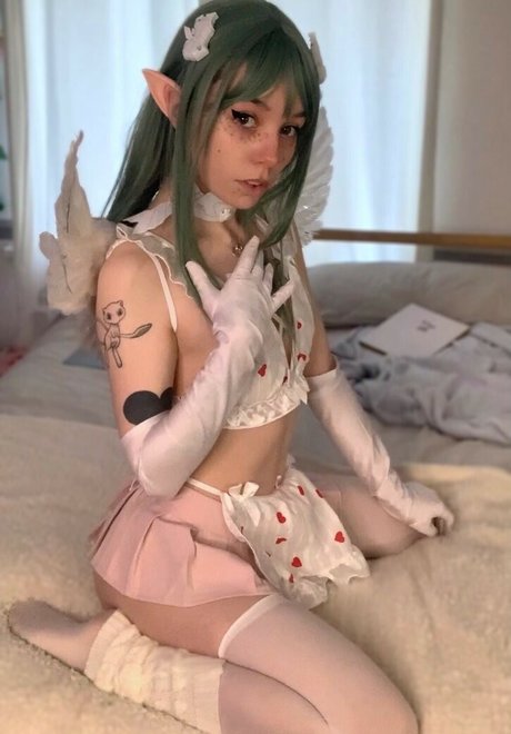 Naken lekkede OnlyFans-bilde av Haropones