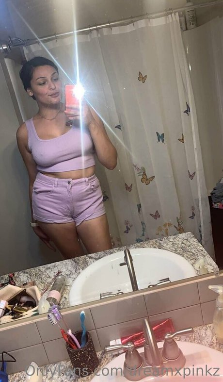 Foto di nudo di fuga di OnlyFans di Dreamxpinkz