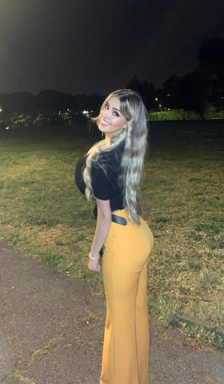 Alasti lekkinud OnlyFans-i pilt Valentina Di Rocco