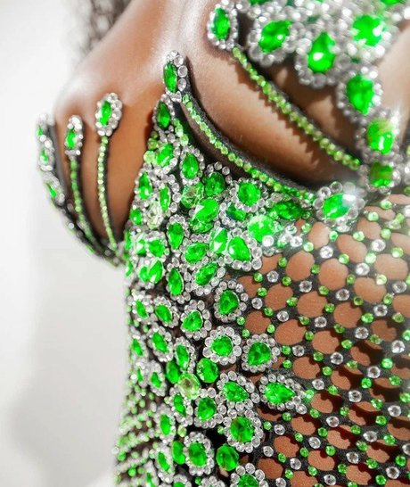 Foto desnuda filtrada de OnlyFans de Izza Cantora