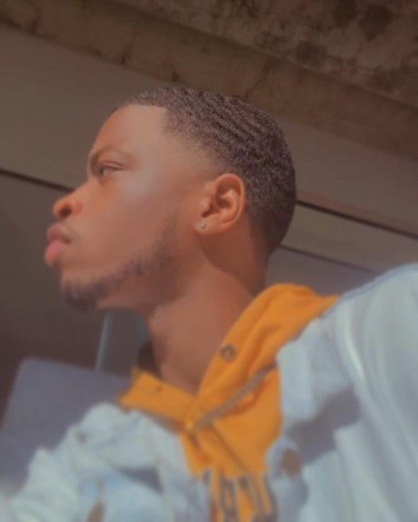 Alasti lekkinud OnlyFans-i pilt Curtis Bunch