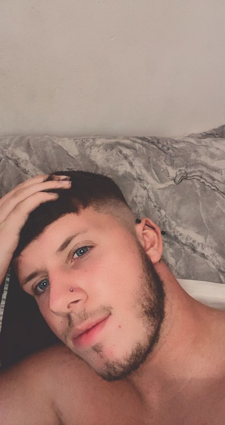 Nacktes geleaktes OnlyFans-Foto von Leonardo Thomas