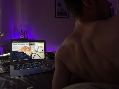 Nacktes geleaktes OnlyFans-Foto von Lee