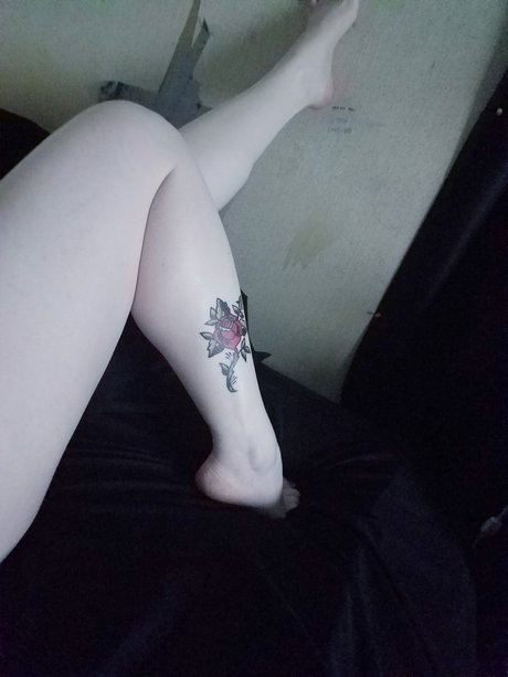 Naken lekkede OnlyFans-bilde av Kala