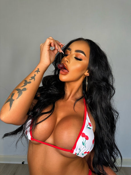 Photo nue de fuite OnlyFans de Sapphire