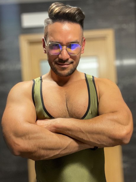 Alasti lekkinud OnlyFans-i pilt Lyon