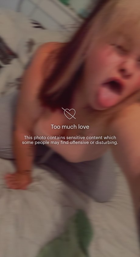 Foto di nudo di fuga di OnlyFans di Luna