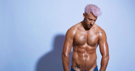 Foto di nudo di fuga di OnlyFans di Markandrew1