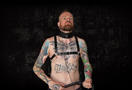 Foto di nudo di fuga di OnlyFans di Maiki