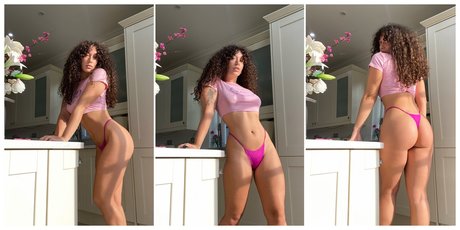 Photo nue de fuite OnlyFans de Tropicana Trixxx 