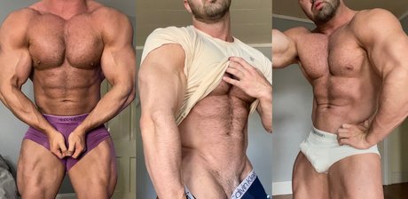 Nacktes geleaktes OnlyFans-Foto von Max Wood
