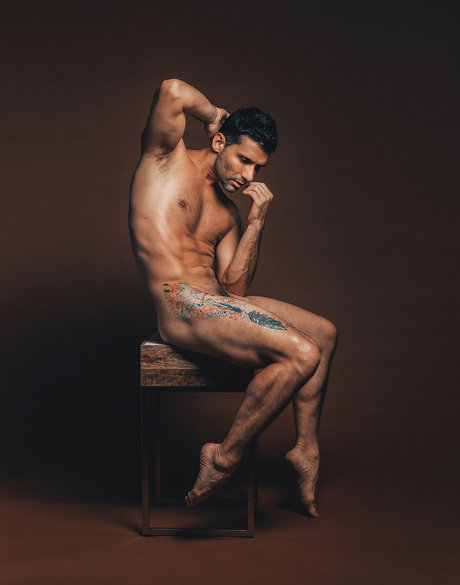 Naken lekkede OnlyFans-bilde av Max