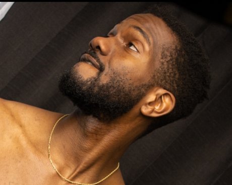 Nahá fotka uniklých OnlyFans od Matt Bishop