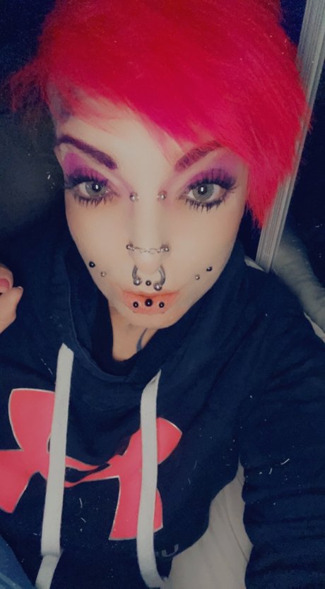 Naken läckt OnlyFans-bild av Starr