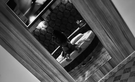 Naken lekkede OnlyFans-bilde av R 