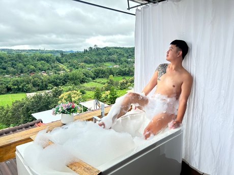 OnlyFans-model Damage