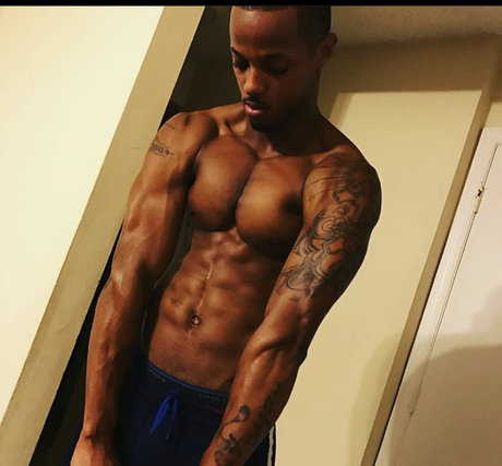 Обнаженная фотография утечки OnlyFans от Gpijet