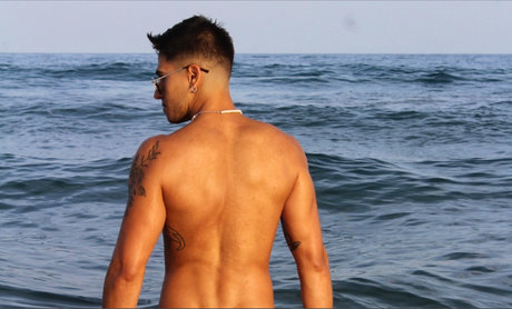 Foto di nudo di fuga di OnlyFans di Nicolas Qintero 