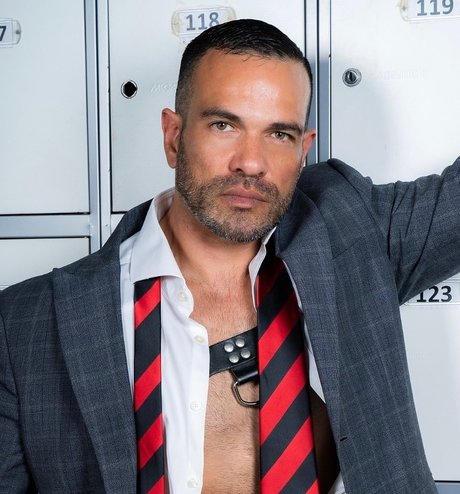 Обнаженная фотография утечки OnlyFans от Nicholas Bardem