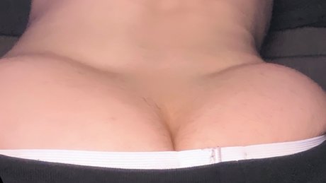 Foto di nudo di fuga di OnlyFans di Leo 