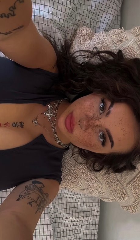 Foto di nudo di fuga di OnlyFans di Goddessalexxxx