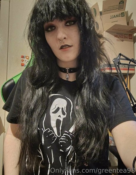 OnlyFans-model Greentea98