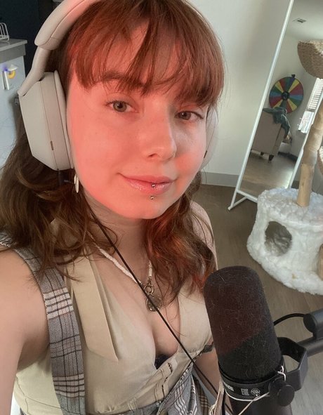 Alasti lekkinud OnlyFans-i pilt Cruelrice