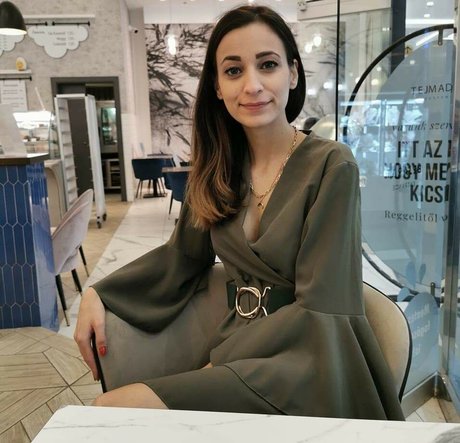 Photo nue de fuite OnlyFans de Szabolcsszatmarbereg