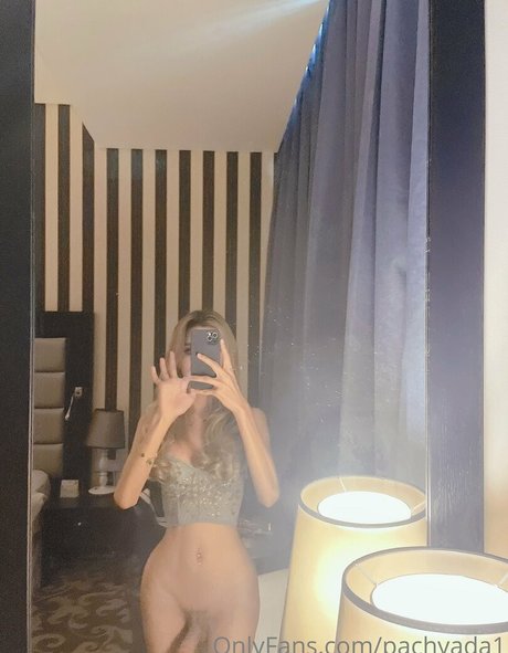 Обнаженная фотография утечки OnlyFans от Pinky Fox