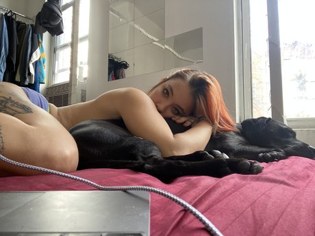 Naakte gelekte OnlyFans-foto van Thaddy