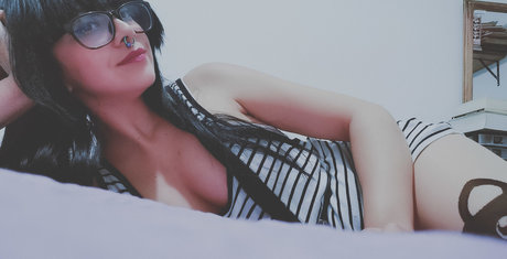 Nacktes geleaktes OnlyFans-Foto von Perronetita