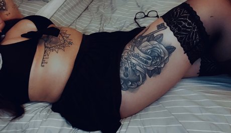 Alasti lekkinud OnlyFans-i pilt Onlytash20