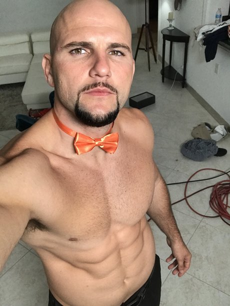 Naken lekkede OnlyFans-bilde av Onlyjmac