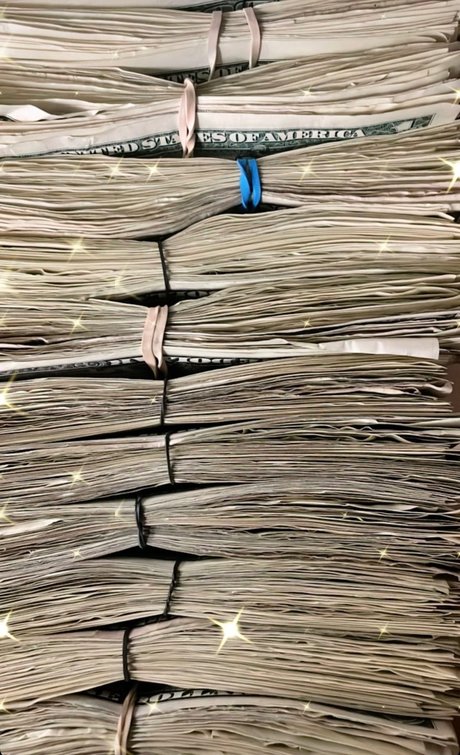 Foto di nudo di fuga di OnlyFans di Ink