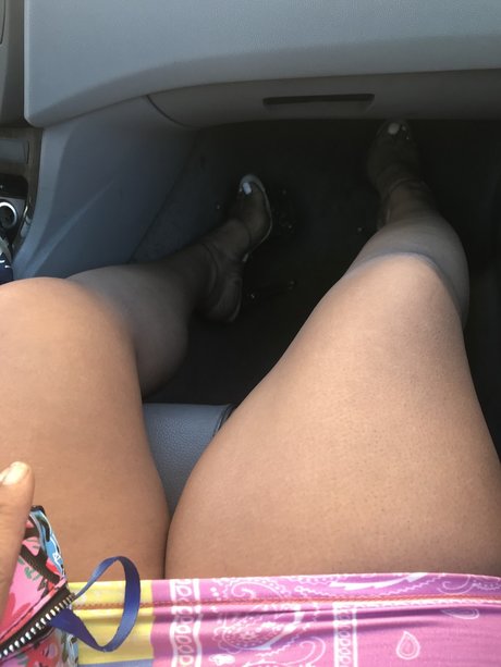 Nacktes geleaktes OnlyFans-Foto von Prad Ur Favorite Adult Entertainment