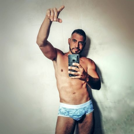 Nahá fotka uniklých OnlyFans od Poloko