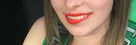 Nacktes geleaktes OnlyFans-Foto von Pinkycouple