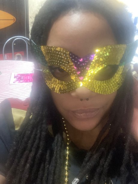 Обнаженная фотография утечки OnlyFans от Miso